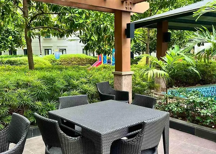 Big Unit In Newport Near Naia W Balcony * Manila