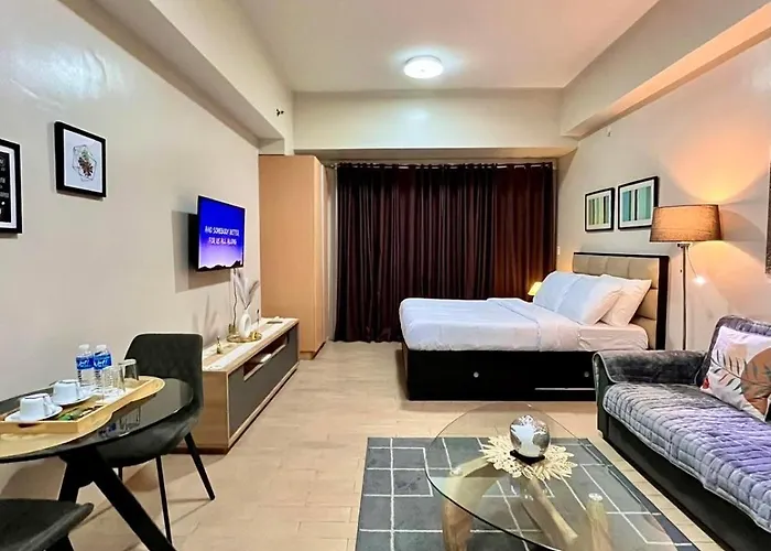 Big Unit In Newport Near Naia W Balcony Manila